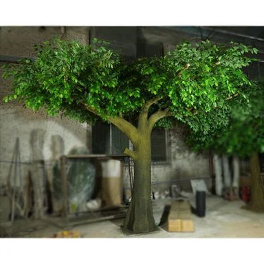 Lažno plastično drevo fikusa