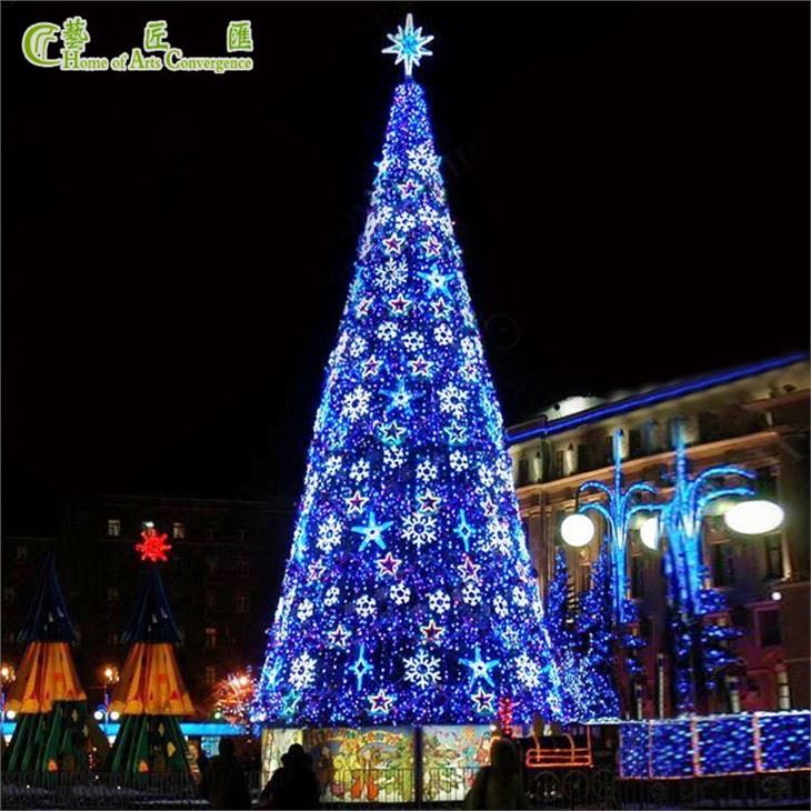 Luxury Giant Outdoor Waterproof Christmas Tree Decoration